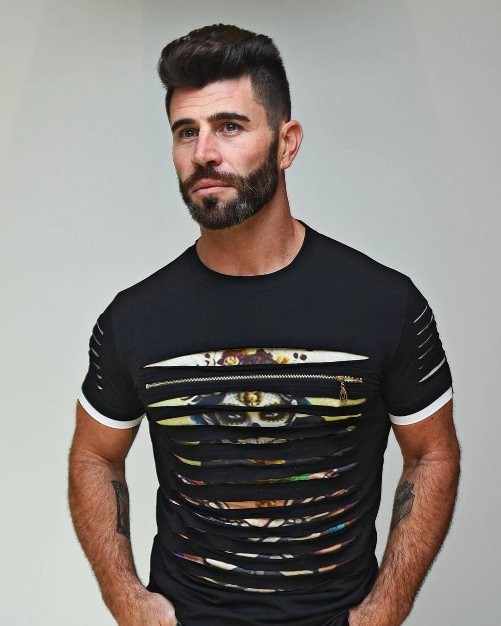 Festive Spirit - Ripped T-shirt