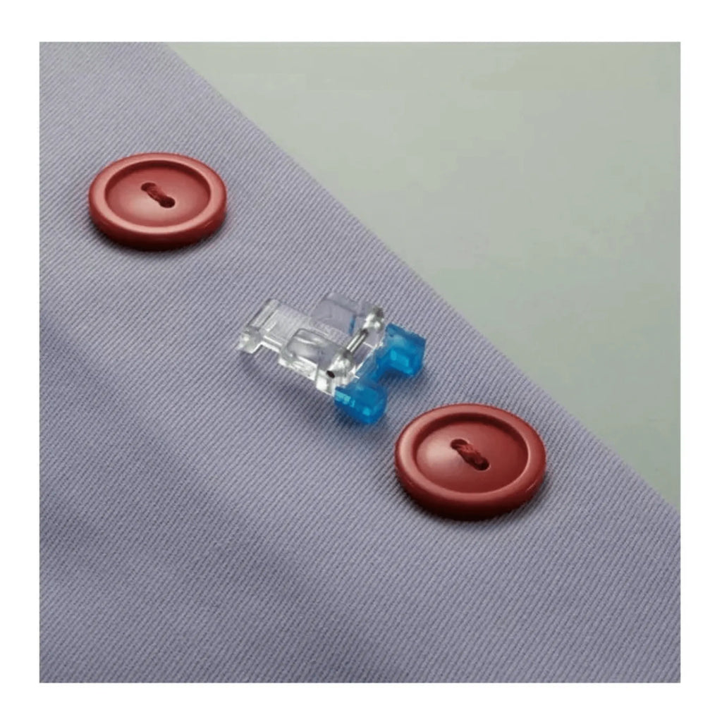 17-Stitch Free Arm Sewing Machine